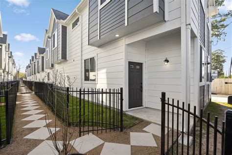 15 Oracle City Homes Communities in 77018 Houston .